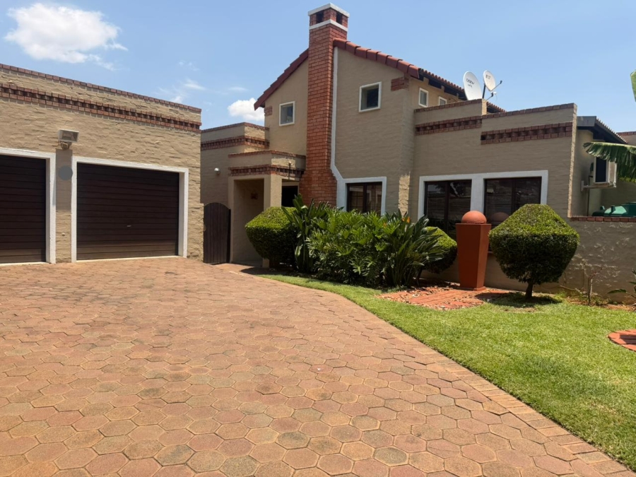 3 Bedroom Property for Sale in Waterval East North West
